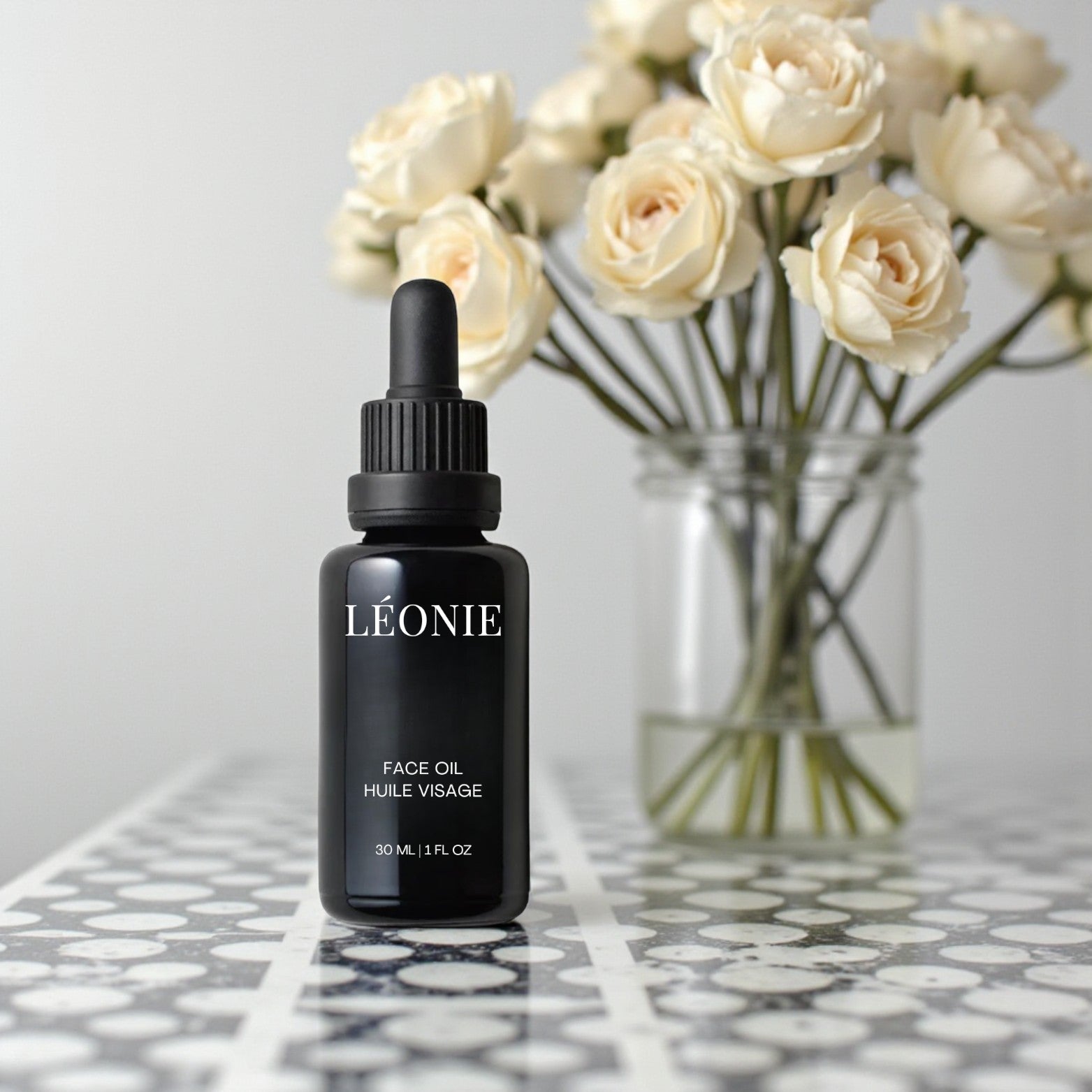 The Quiet Power of Non-Phototoxic Skincare