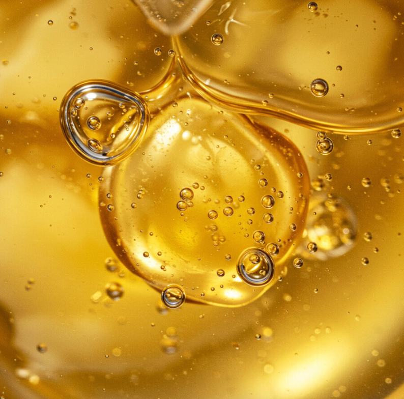 When Oils Go Rancid: What It Means for Your Skin (and Why It Matters More Than You Think)